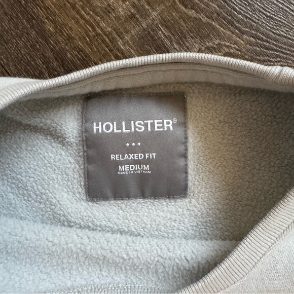 Men’s Hollister Relaxed Fit Crewneck Sweatshirt Pullover Size M - Picture 4 of 5